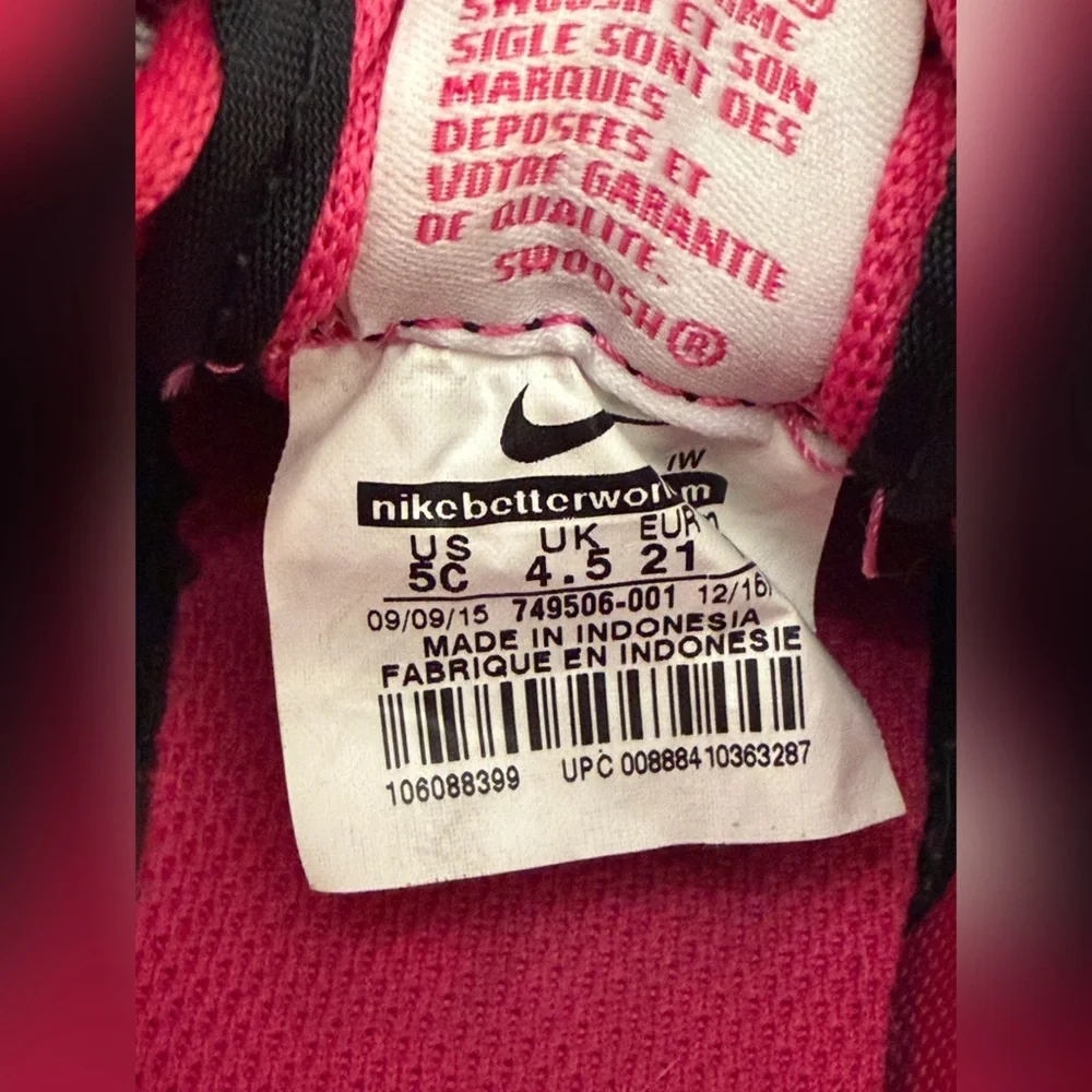 Nike Cortez Sneakers Black, Pink - 5C